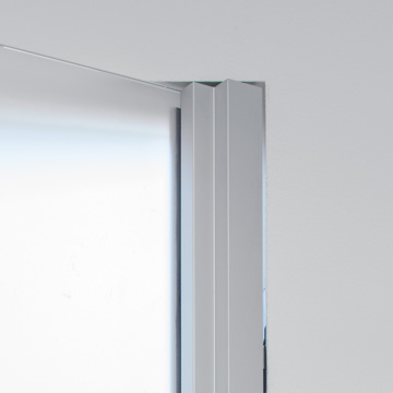 ECLISSE flush-to-the-wall glass hinged door