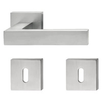 Cassiopea quadrata con chiave